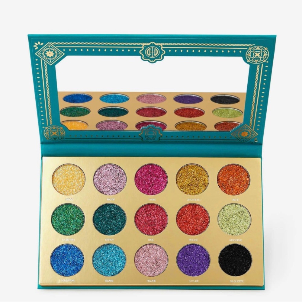 The 11 Best Glitter Eyeshadows For Bold, Beautiful Looks